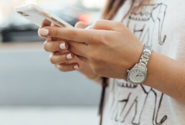 20250529074523 download Etui Samsung A53 i Samsung Galaxy A56 - jak wybrać najlepsze?