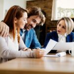 doradca kredytowy zarobki Jakie dokumenty trzeba skompletować przed kredytem? Od czego to zależy?