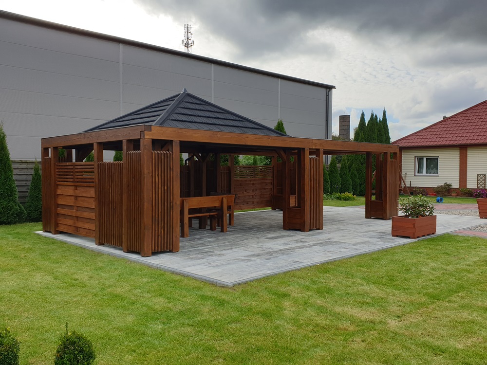 obraz 3 Jakie zalety ma altana ogrodowa?