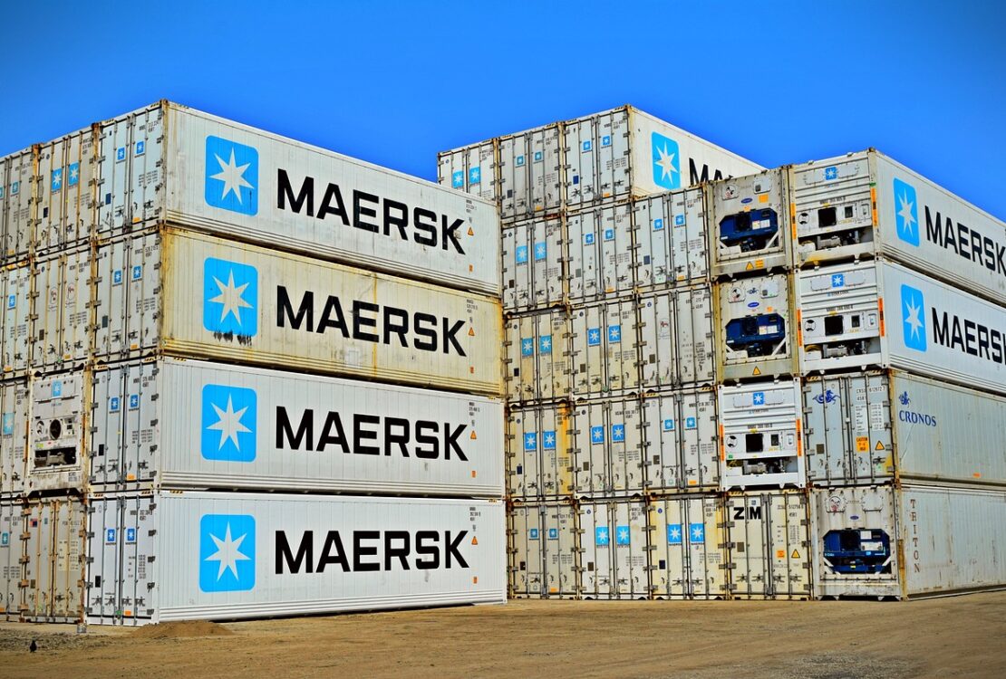 20250919120746 g16c6feaf76fd215059925b4536dbdcc4666abf2c58c7c301b1caa460f068d020f30865a267f0ea4192b81cf967cd846f022cd7ffbb40be537566757b74c0ada4 1280.jpg Kontenery morskie – sprzedaż, wynajem i możliwości adaptacji