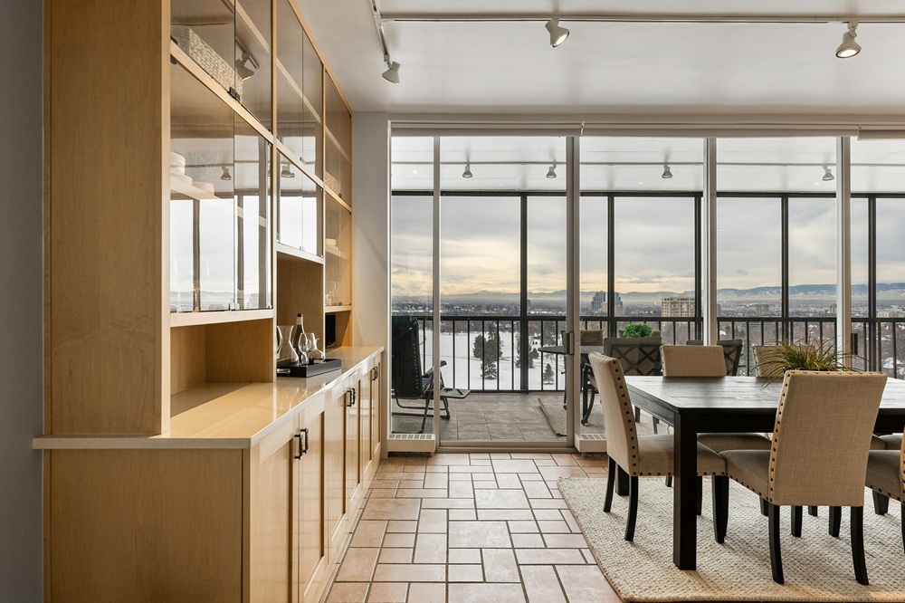 lisa anna shu8jzu uum unsplash Jak skutecznie sprzedać udziały w nieruchomości? Poradnik krok po kroku