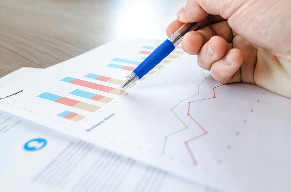 datawarehouse Business Intelligence i analiza danych: rola data warehouse w podejmowaniu decyzji strategicznych